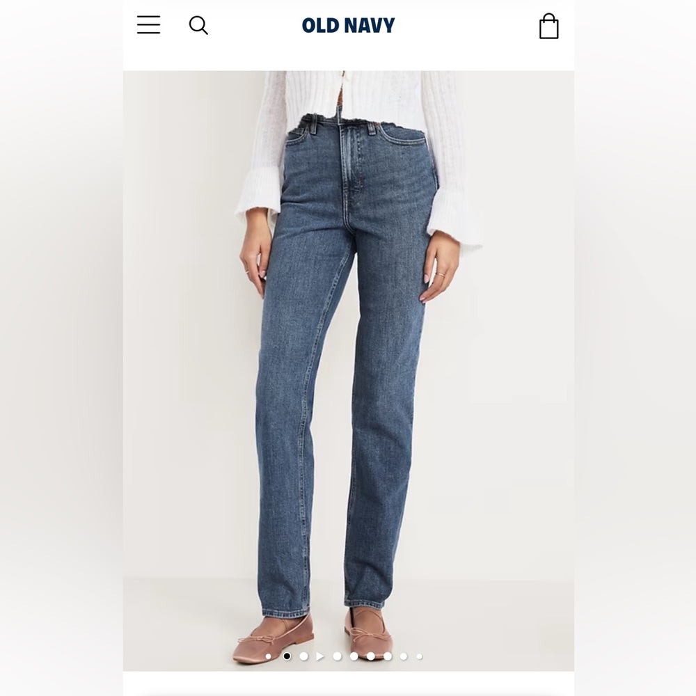 Old Navy Straight-Leg High-Rise Jeans in Medium Blue Wash